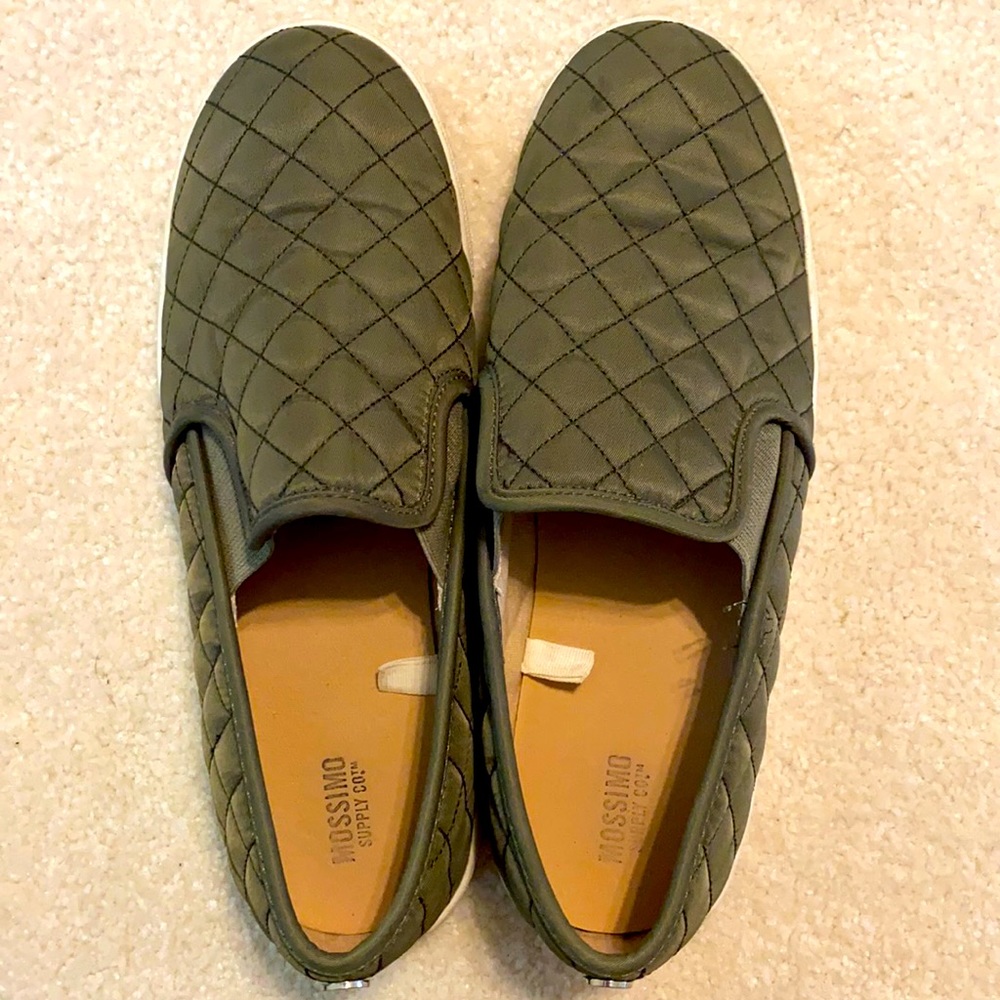 Mossimo slide-on sneakers